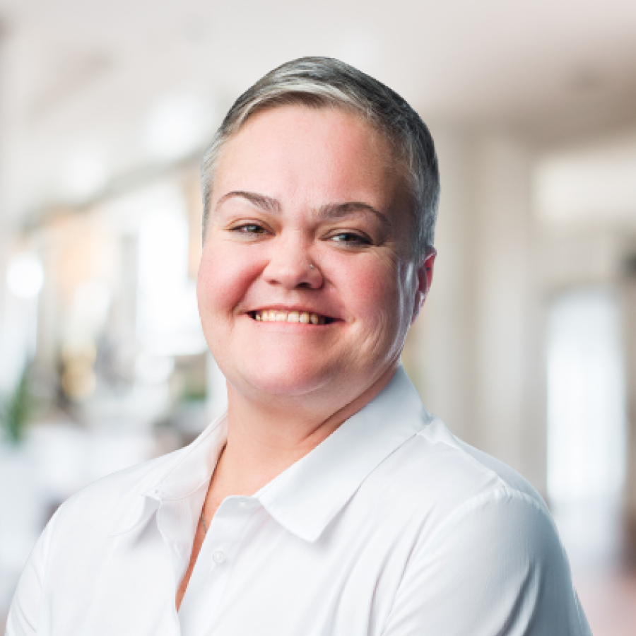 TRUM AFRICA - Leanne Henwood - Director Insurance Broker Underwriter